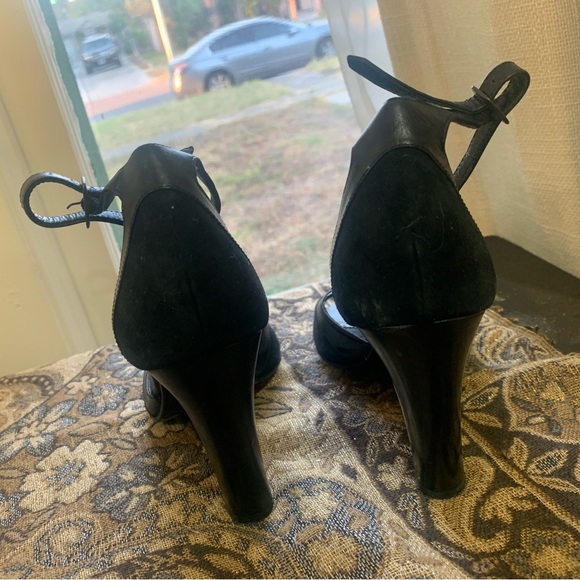 Marc Jacob’s black heels - Picture 3 of 6